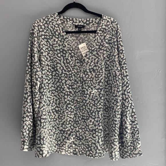 Alfani Tops - Alfani Core Blouse. Gray Mini Cheetah Motif